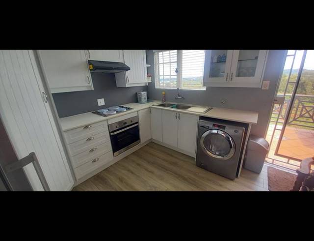 3 BEDROOM TOWNHOUSE FOR SALE IN SOUTH CREST